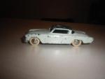 DINKY TOYS. Studebaker Commander.Made in France, Meccano, 24Y. Verte claire...
