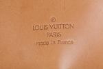 LOUIS VUITTON.BALLON DE FOOTBALL "France 98" en toile monogrammée réalisé...