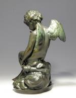 d'après FALCONNET (1716 - 1791)L'amour menaçant. Bronze à patine verte,...
