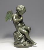 d'après FALCONNET (1716 - 1791)L'amour menaçant. Bronze à patine verte,...