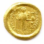 Justin Ier (518-527) Solidus frappé à Constantinople. Sear 56(4,38 g)...