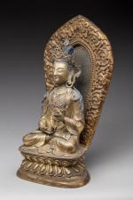CHINE - XVIIIe siècle.
STATUETTE de bouddha en bronze doré, le...