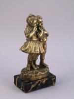 Georges OMERTH (1895-1925).
"Au Cinématographe".
Bronze Signé et titré.
Haut. 18 cm.

Sur un...