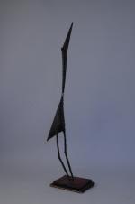 CHOMO, Roger CHOMEAUX, dit (Berlaimont, 1907 - Achères-la-Forêt, 1999)Grue.Sculpture en...