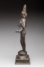 INDE. Statue en bronze figurant Shiva Vinadhara.Haut. 41 cm.Provenance :...