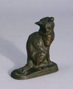 Emmanuel FRÉMIET (Paris, 1824 - 1910)Chat assis.Bronze patiné signé sur...