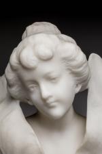 École EUROPÉENNE vers 1900-1910.Femme Iris.Marbre sculpté sur un socle en...