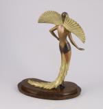 ERTÉ (1892-1990)
Danseuse oiseau.

Bronze à patine polychrome et or numéroté 60/300.
Marqué...