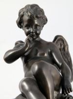Étienne-Maurice FALCONET (Paris, 1716 -1 791), d'après"L'Amour menaçant"Bronze patiné. Socle...