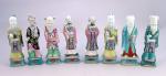 CHINE - Époque JIAQING (1796-1820)

HUIT STATUETTES en porcelaine émaillée polychrome,...