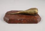 Georges GARDET (1863-1939)Souris et escargot. Bronze à patine dorée signé...