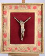 École FRANCAISE vers 1600 
Christ en croix 

en bois polychrome...