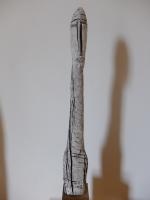 CLAESEN Fabienne (née en 1959)
Ophélia

Sculpture en grès. Socle en bois...