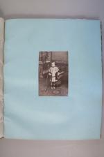COCHINCHINE - Grand ALBUM SOUVENIR, 37 pages, contenant 39 photographies,...